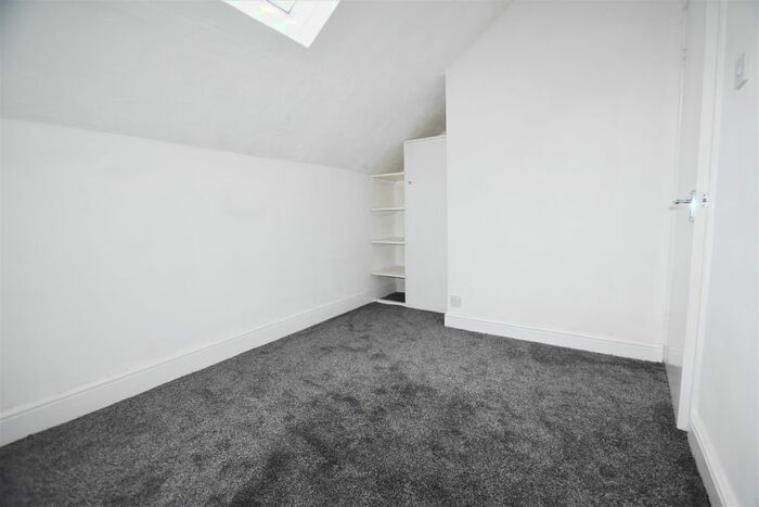 2 Bedroom Flat To Rent In Victoria Road North, Southsea, PO5