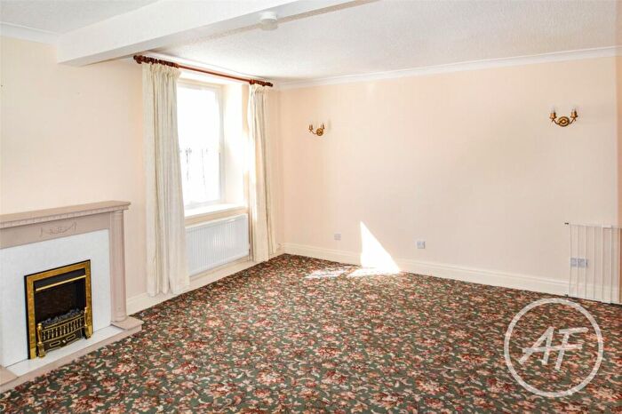 2 Bedroom Semi-Detached House For Sale In James Street, Llandudno, Conwy, LL30