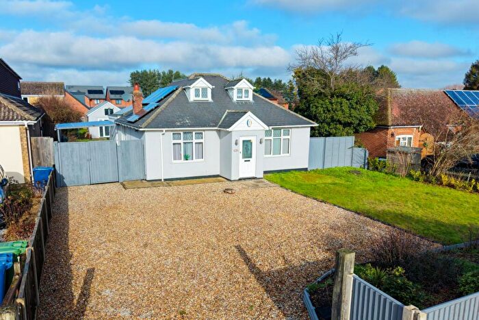 4 Bedroom Detached House For Sale In The Causeway, Bassingbourn, SG8