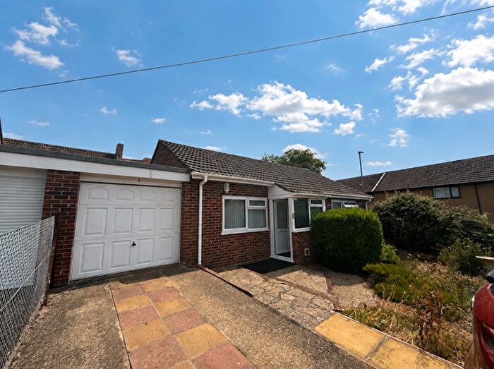 2 Bedroom Bungalow To Rent In Sherborne, DT9