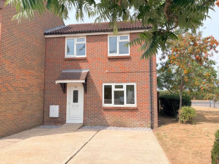 3 Bedroom End Of Terrace House For Sale In Blackfield, Southampton, Hampshire, SO45