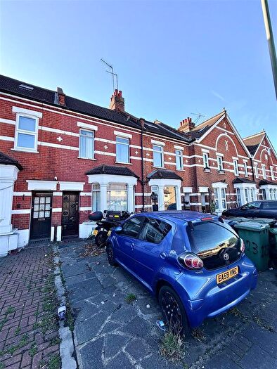 5 Bedroom Terraced House For Sale In Burnt Oak Broadway, Edgware, HA8