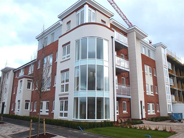 2 Bedroom Apartment To Rent In Grebe Way, Maidenhead, SL6