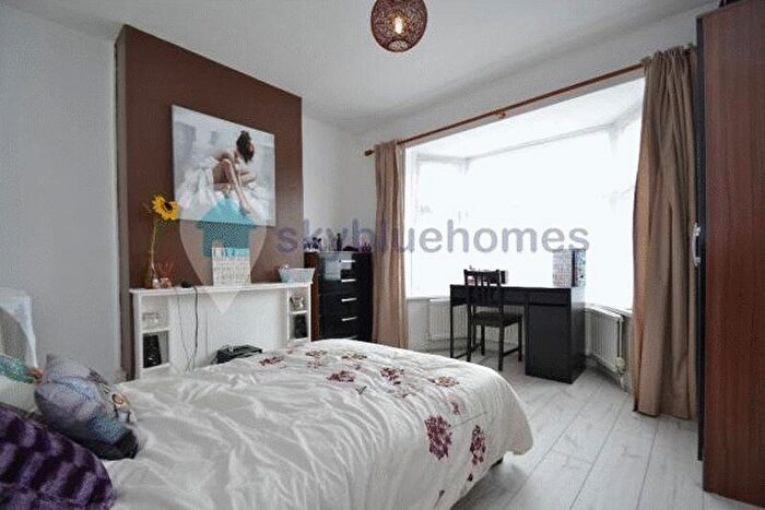 4 Bedroom Terraced House To Rent In Greenhill Road, Leicester, LE2
