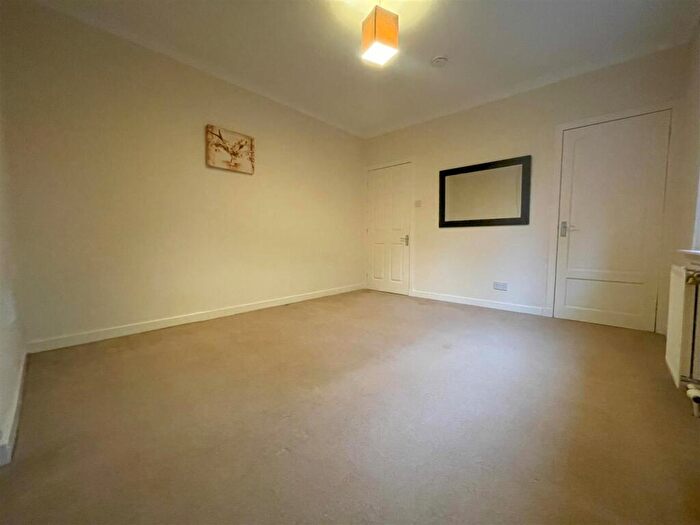 2 Bedroom Flat To Rent In Abbey Road, Auchterarder, Perth, PH3
