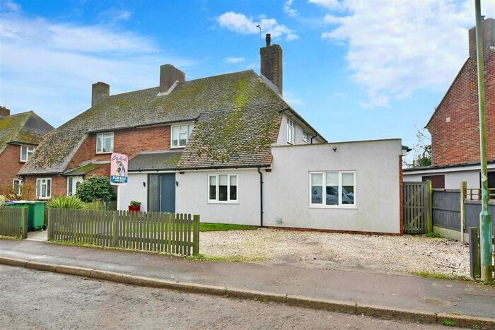 3 Bedroom Semi-Detached House For Sale In Elm Fields, Old Romney, Romney Marsh, Kent, TN29