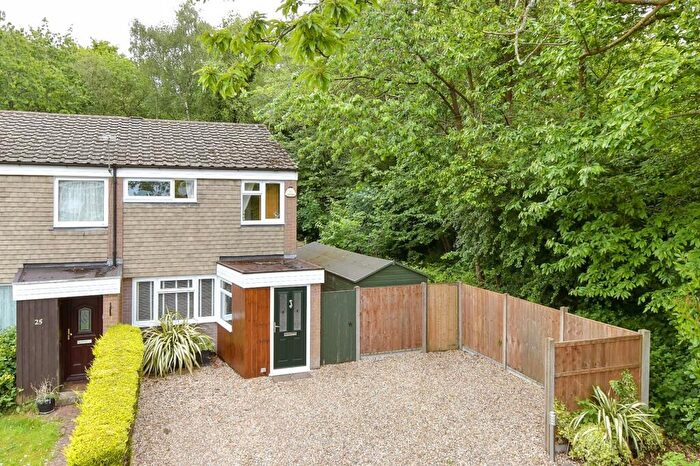 2 Bedroom End Of Terrace House For Sale In Chestnut Lane, Vigo, Meopham, Kent, DA13