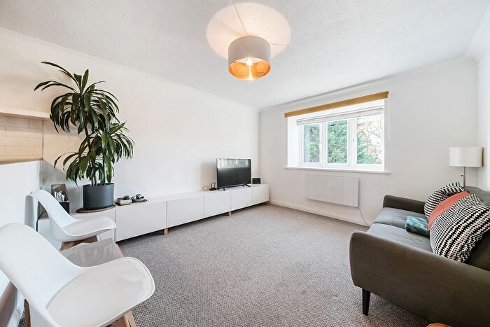 1 Bedroom Flat To Rent In Woolwich Road, Belvedere, DA17