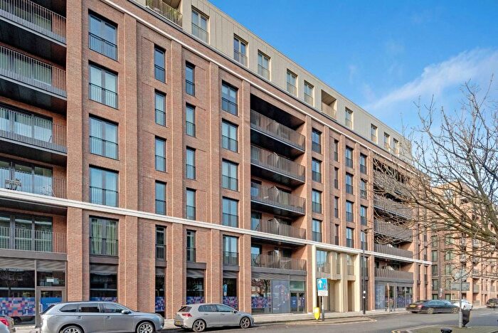 1 Bedroom Flat To Rent In Sidney Street, Silk District, E1