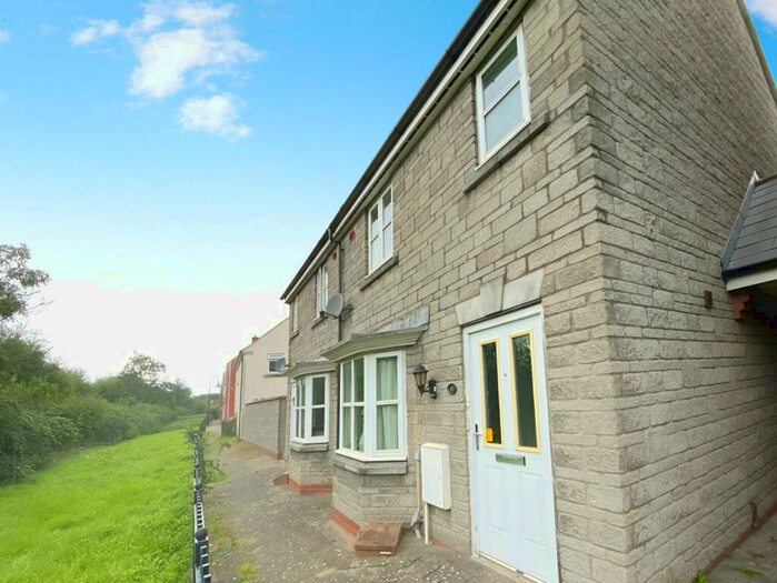 2 Bedroom Semi-Detached House To Rent In Stroud Way, Weston-Super-Mare, Avon, BS24