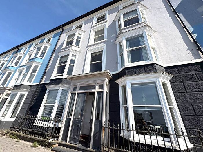 1 Bedroom Flat For Sale In Marine Terrace, Aberystwyth, Ceredigion, SY23