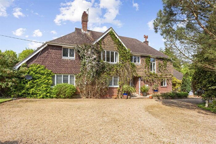 5 Bedroom Detached House For Sale In Stoke Charity Road, Kings Worthy, Winchester, Hampshire, SO21