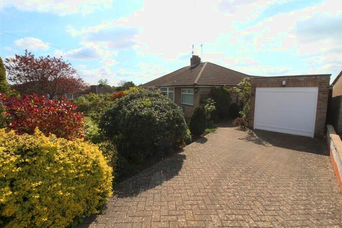 2 Bedroom Semi-Detached Bungalow To Rent In Harvey Road, Wellingborough, NN8