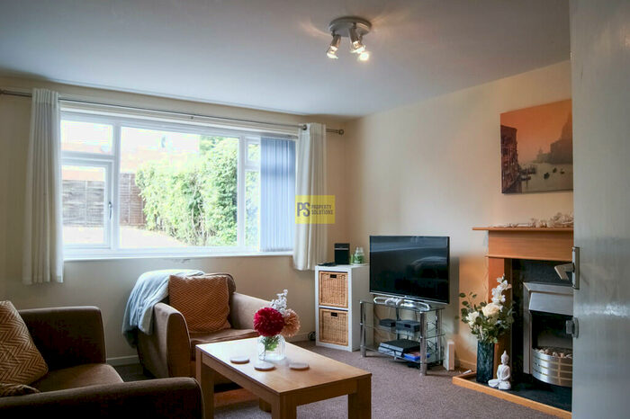 2 Bedroom Apartment To Rent In Shenley Fields Road - Student Property, B29