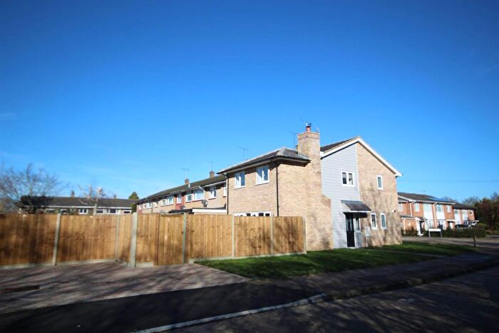 3 Bedroom Property To Rent In Gloversfield, Kelvedon Hatch, CM15