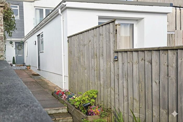 1 Bedroom Flat For Sale In Mount Street, Plymouth, PL1