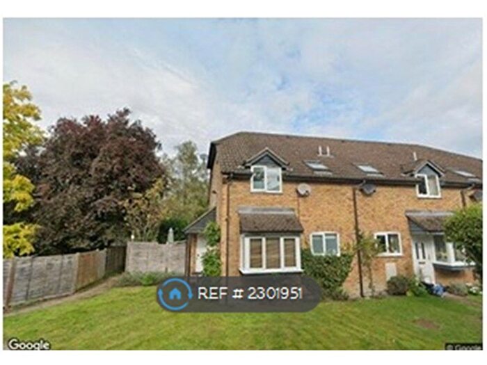 1 Bedroom Terraced House To Rent In Byron Close, Twyford, Reading, RG10