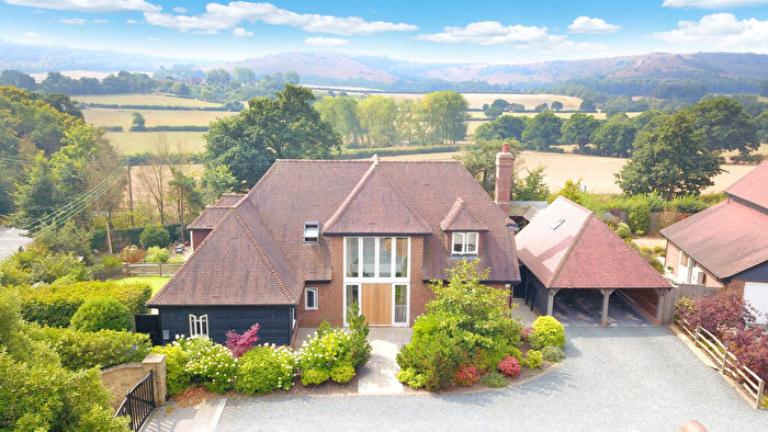 4 Bedroom Detached House For Sale In Storrington - Superb Detached Home, RH20