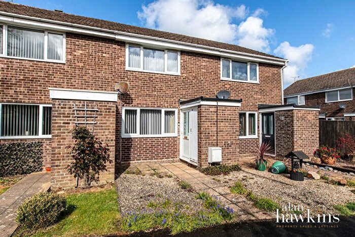 2 Bedroom Terraced House For Sale In Briars Close, Royal Wootton Bassett, Swindon, SN4