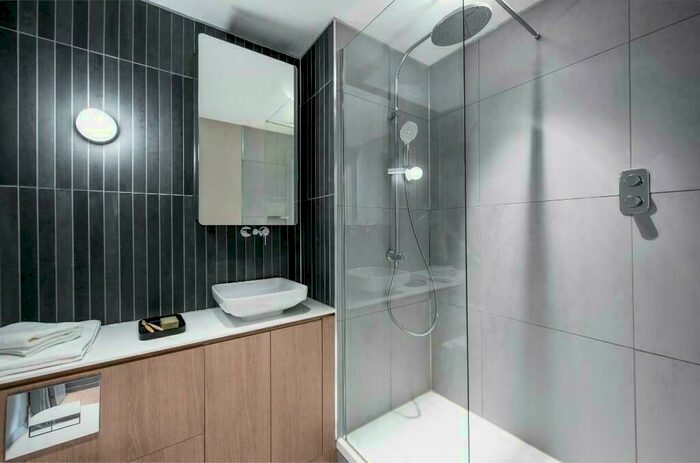 2 Bedroom Apartment To Rent In Kampus, Apt Stack, Aytoun Street, Manchester, Greater Manchester, M1