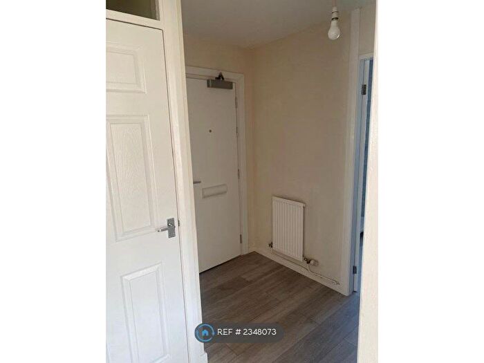 1 Bedroom Flat To Rent In Maghull, Liverpool, L31