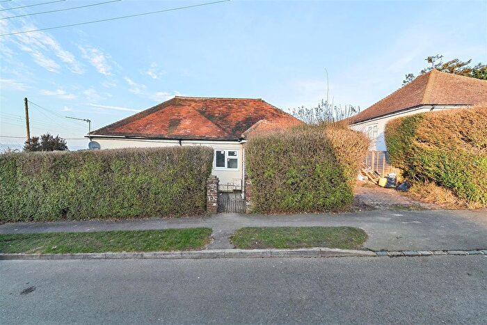 3 Bedroom Detached Bungalow To Rent In Highview Road, Broad Oak, Heathfield, TN21