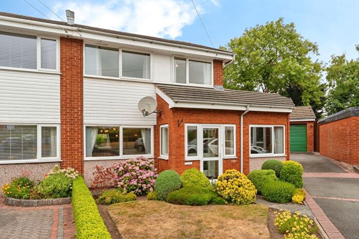 3 Bedroom Semi-Detached House For Sale In Llys Dedwydd, Mynydd Isa, Mold, Flintshire, CH7
