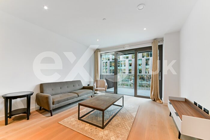 2 Bedroom Apartment To Rent In Legacy Building, London, SW11