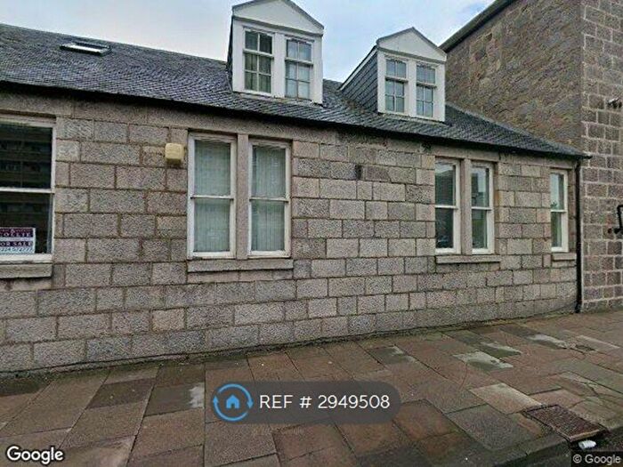 2 Bedroom Maisonette To Rent In Ivory Court, Aberdeen, AB25