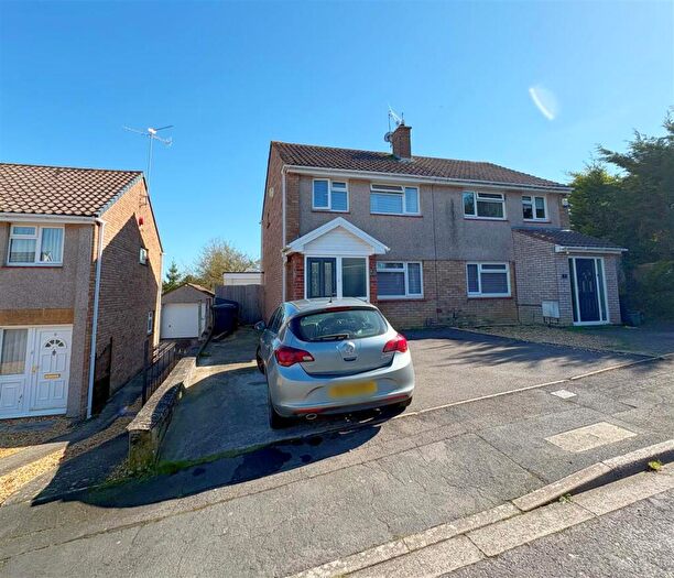 3 Bedroom Semi Detached House For Sale In Foxcombe Road, Bristol, BS14