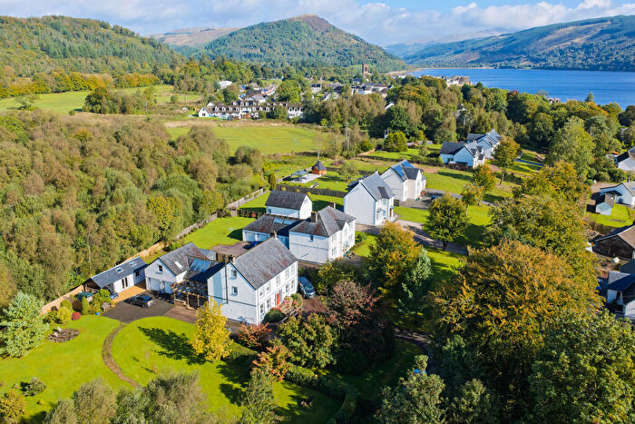 6 Bedroom Detached House For Sale In Montrose House, The Avenue, Inveraray, PA32