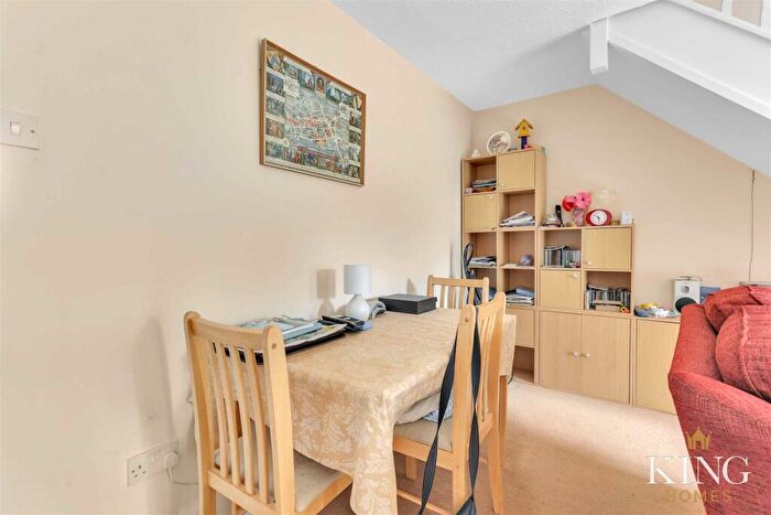 2 Bedroom End Of Terrace House For Sale In Holland Meadow, Welford On Avon, Stratford-Upon-Avon, CV37