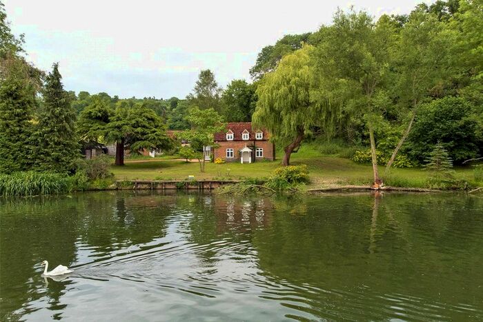 3 Bedroom Detached House To Rent In Hartslock Bridleway, Whitchurch On Thames, Reading, RG8