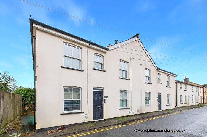 2 Bedroom Property For Sale In Rusham Road, Egham, TW20