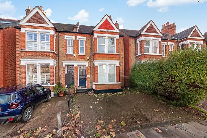 2 Bedroom Flat For Sale In Woolstone Road, London, SE23