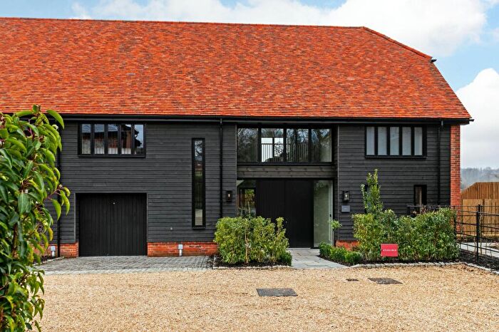 3 Bedroom Semi-Detached House For Sale In Church Farm, Sparsholt, SO21