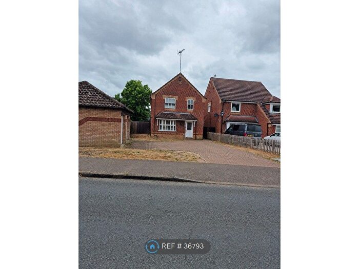 4 Bedroom Detached House To Rent In Rosecroft Way, Thetford, IP24