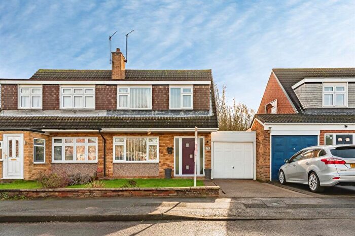 3 Bedroom Semi Detached House For Sale In Duke Close, Nottingham, NG6