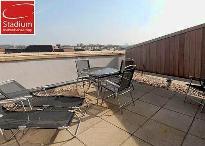 2 Bedroom Flat To Rent In Buckler Court, Eden Grove, London, N7