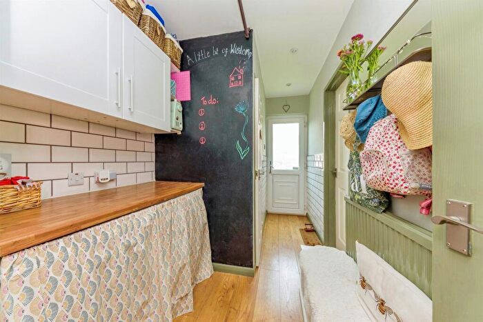 3 Bedroom Terraced House For Sale In Woodfield, Collyweston, Stamford, PE9