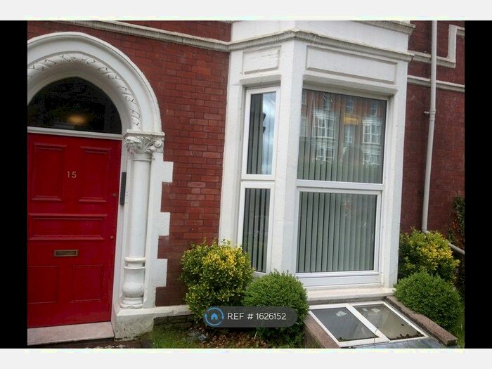 1 Bedroom Flat To Rent In Sketty Road, Swansea, SA2