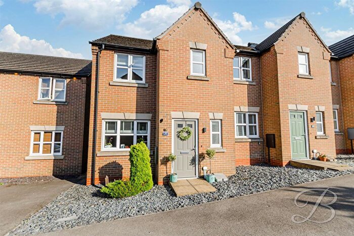 3 Bedroom End Of Terrace House For Sale In Phoenix Rise, Pleasley, Mansfield, NG19