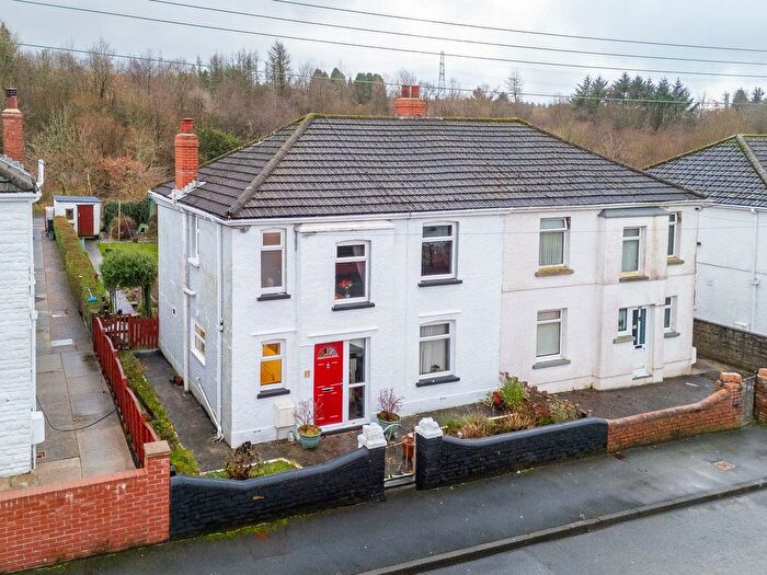 3 Bedroom Semi-detached House For Sale In Wembley Avenue, Onllwyn, Neath, SA10