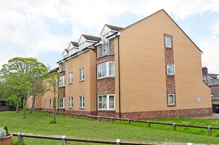 2 Bedroom Flat To Rent In Feversham Gate, Wigginton Road, York, YO31
