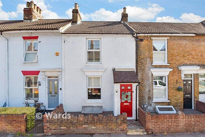 2 Bedroom Terraced House For Sale In Albert Street, Maidstone, Kent, ME14