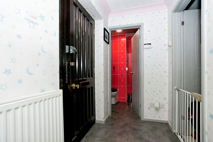 4 Bedroom Detached House For Sale In Brackenwood, Orton Wistow, Peterborough, PE2