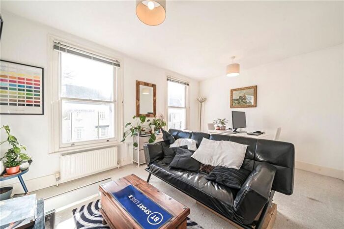 2 Bedroom Flat For Sale In Coldharbour Lane, Brixton, SW9