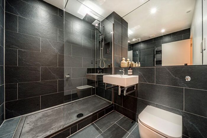 1 Bedroom Flat To Rent In Copperfield Road, London, E3