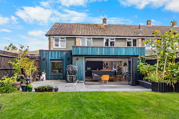 4 Bedroom Semi-Detached House For Sale In Cottenhams, Blindley Heath, Lingfield, RH7