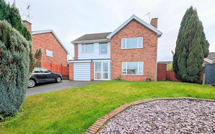 4 Bedroom Detached House For Sale In Loder Drive, Aylestone Hill, HR1